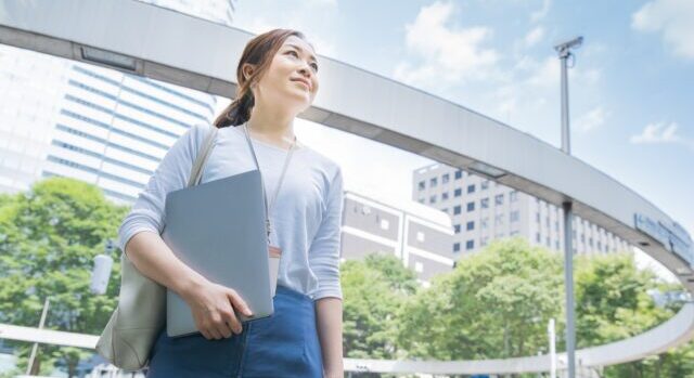 女性　資産運用